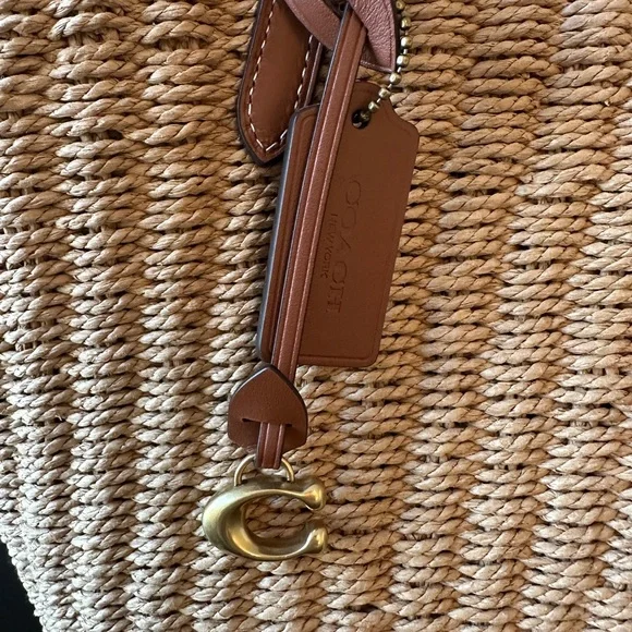 Coach Willow Small straw tote bag - Picture 2 of 6
